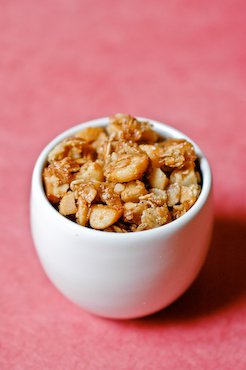 Macadamia Maple Granola