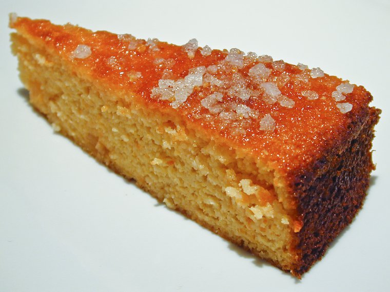Flourless orange cake