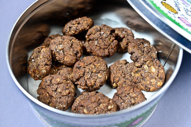 Biscuits noix et chocolat