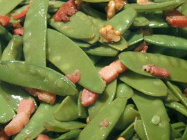 Salade de Pois Gourmands aux Lardons et aux Noix