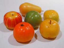 Petits Fruits en Pâte d'Amande