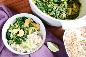 Curry de poulet aux épinards en 30 minutes