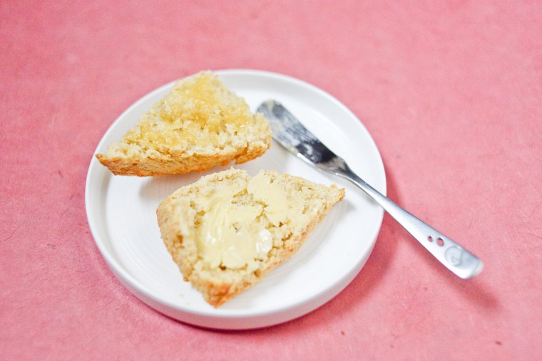 Yogurt Scones