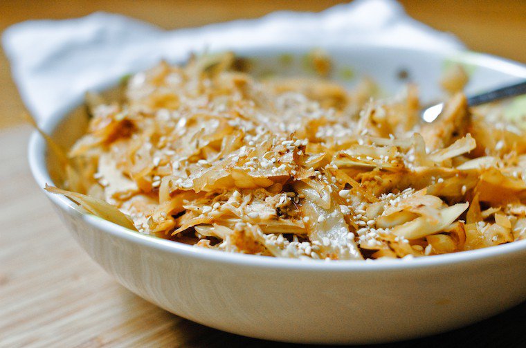 Spicy Cabbage and Chicken Stir-Fry Recipe