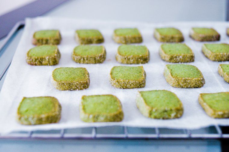 Matcha Shortbread Cookies