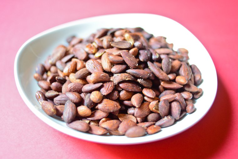 Chipotle Cumin Roasted Almonds Recipe