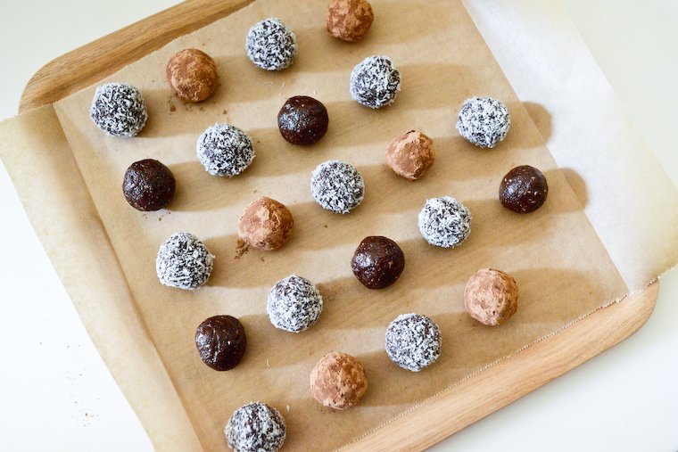 Raw Chocolate Truffles