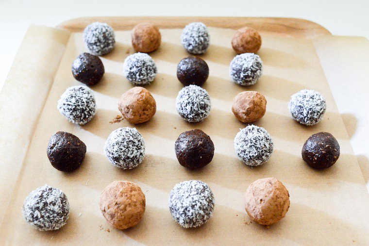 Raw Chocolate Truffles