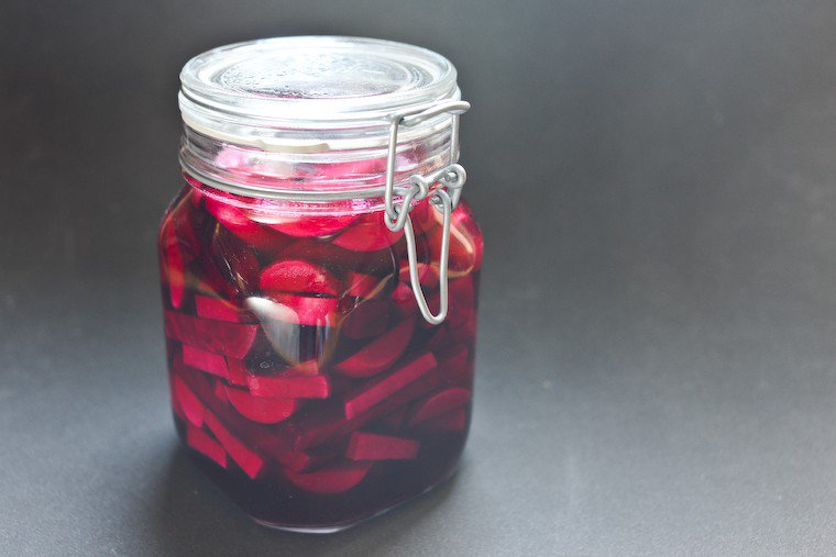 Easy Fermented Beets and Turnips Recipe