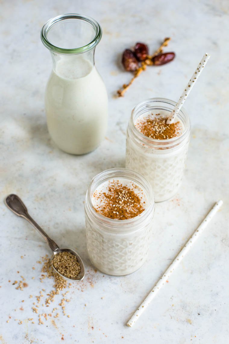 Tahini and Date Coconut Smoothie