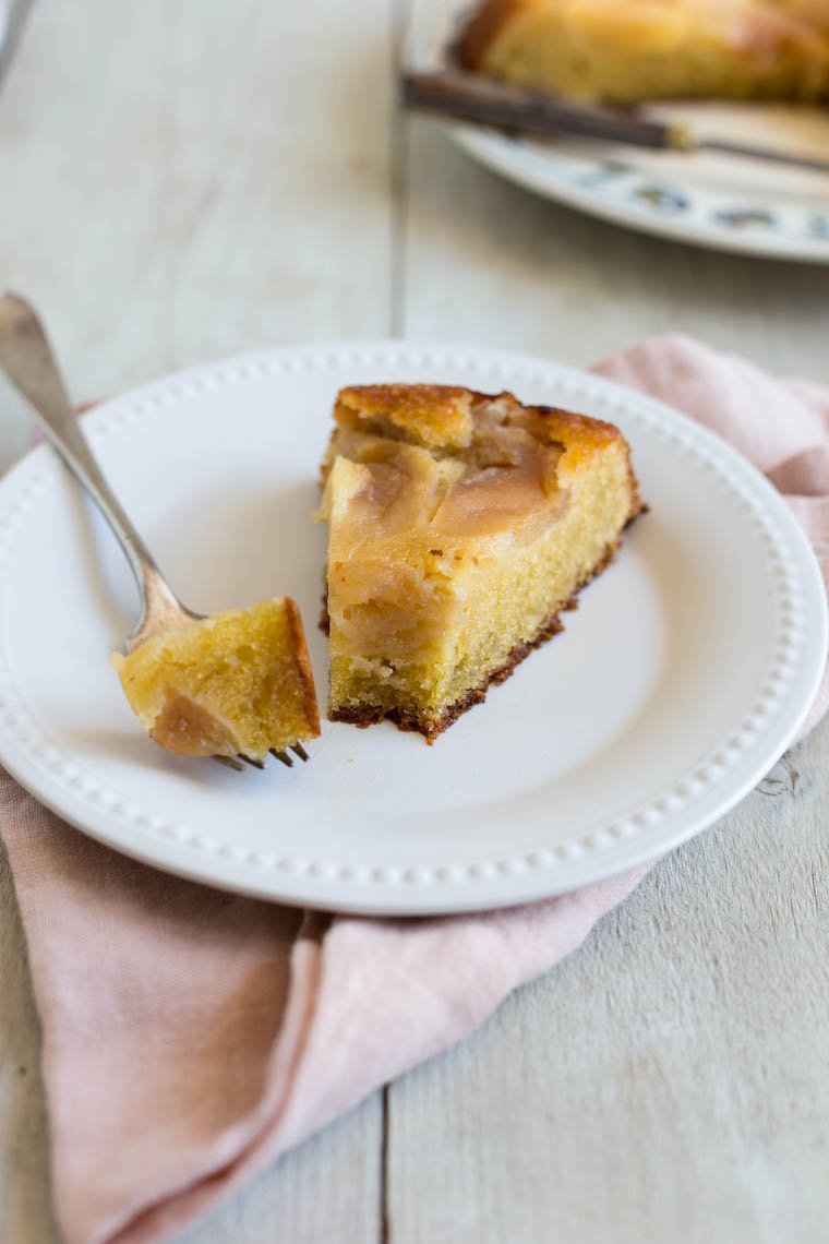 Gâteau de Mamy (French Grandmother's Apple Cake)
